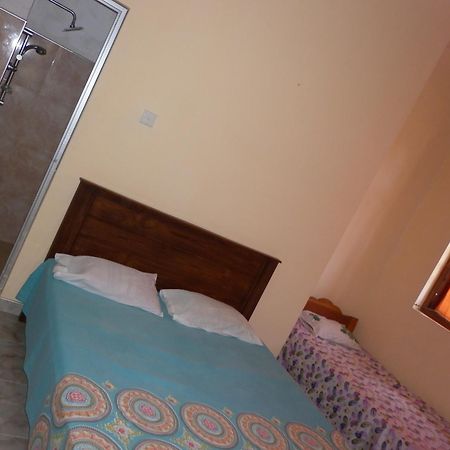 Seetha'S Hostel Negombo Exterior photo